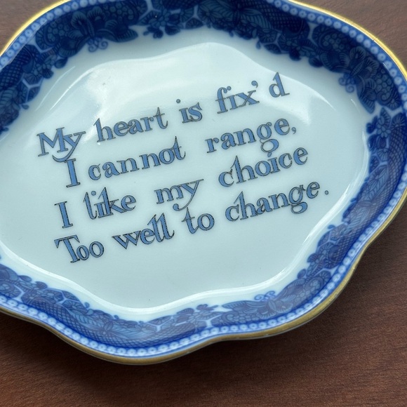 Mottahedeh Portugal Porcelain Trinket Dish My Heart I Cannot Range Quote - Picture 3 of 6